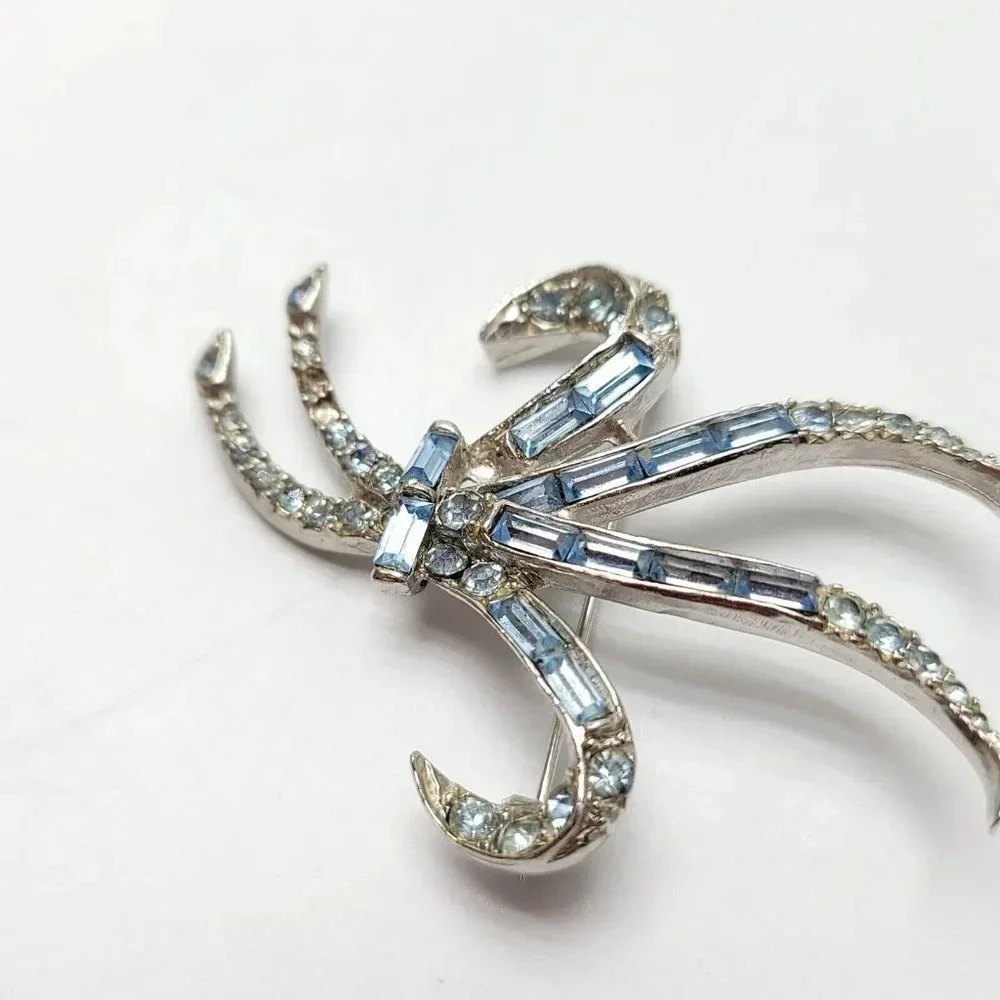 Blue Rhinestone Large Silver Tone Abstract Flower Vintage Brooch